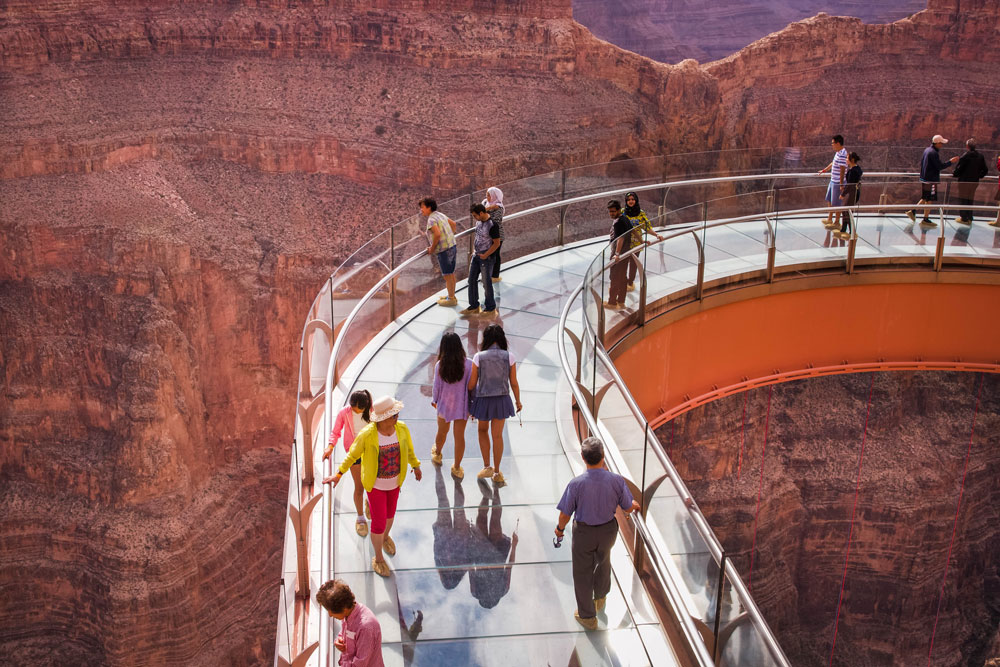 Cleaning the Grand Canyon Skywalk | CMC PRO